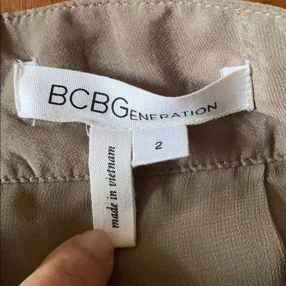 BCBG Pleated Skort - Picture 3 of 4